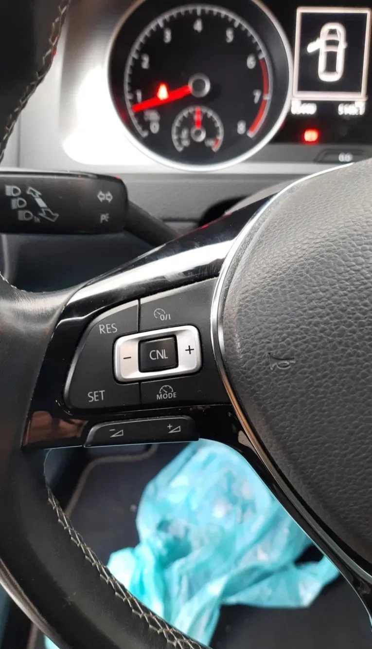 Volkswagen Golf cena 56999 przebieg: 60000, rok produkcji 2016 z Nowe Miasto Lubawskie małe 742
